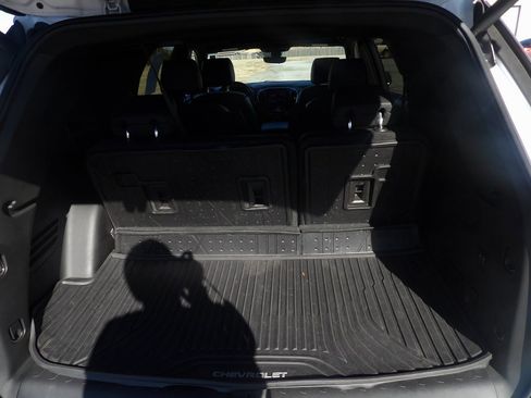 Used 2022 Chevrolet Traverse High Country w/ LPO, Floor Liner Package image 8
