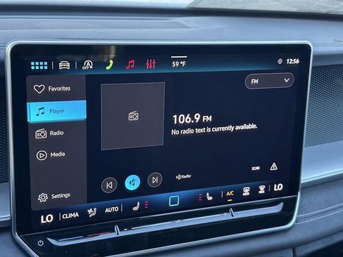 New 2026 Volkswagen Tiguan SE image 7