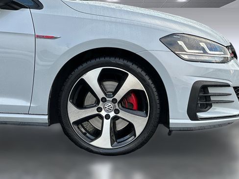 Used 2018 Volkswagen GTI S image 32