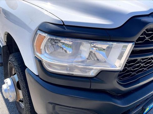 Used 2022 RAM 3500 Tradesman AWD/4WD image 25
