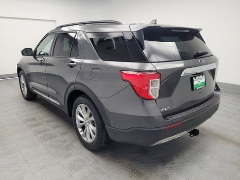 Used 2020 Ford Explorer XLT w/ Equipment Group 202A image 5