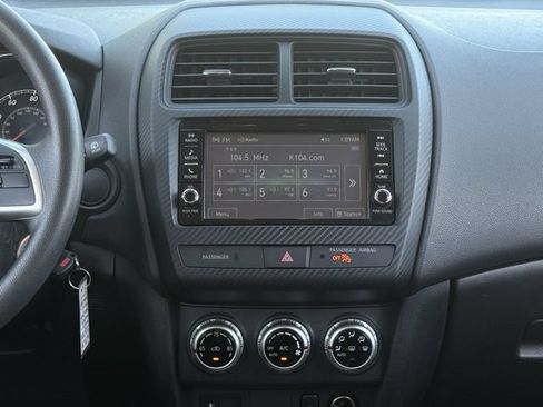 Used 2024 Mitsubishi Outlander Sport ES AWD/4WD image 16