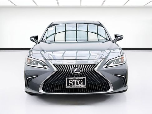 Used 2019 Lexus ES 350 ES 350 Luxury w/ Premium Package image 2