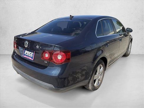 Used 2009 Volkswagen Jetta SE FWD image 7