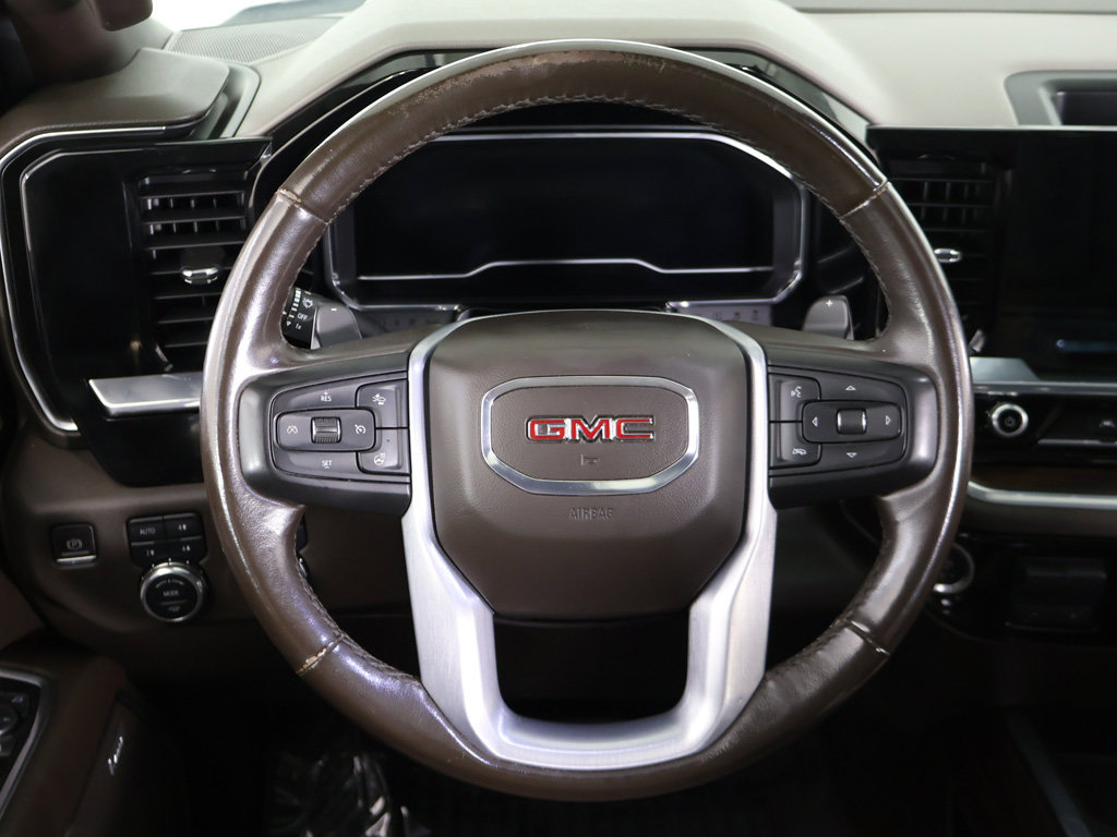 Used 2022 GMC Sierra 1500 SLT w/ SLT Convenience Package AWD/4WD image 46