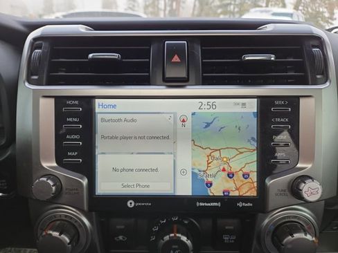 Used 2022 Toyota 4Runner SR5 Premium image 25