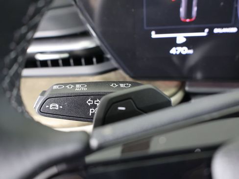 New 2025 Audi Q5 Premium Plus image 28