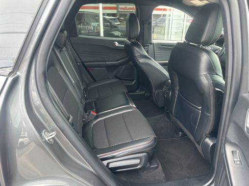 Used 2025 Ford Escape ST-Line FWD image 13