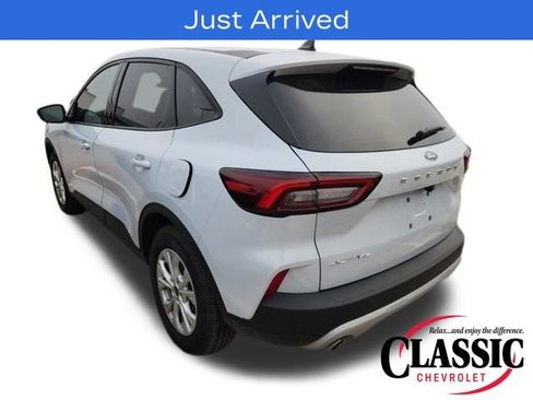 Used 2025 Ford Escape Active image 7