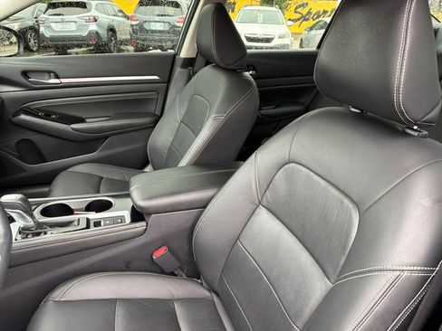 Used 2022 Nissan Altima 2.5 SL FWD image 18