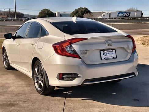 Used 2020 Honda Civic EX image 5