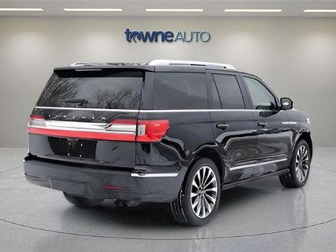 Used 2021 Lincoln Navigator Reserve image 5