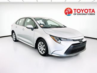 Certified 2025 Toyota Corolla LE FWD video 1