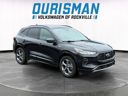 Used 2023 Ford Escape ST-Line AWD/4WD image 1
