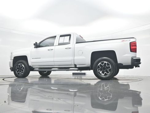 Used 2017 Chevrolet Silverado 1500 LT w/ All Star Edition AWD/4WD image 40