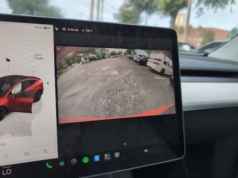 Used 2023 Tesla Model Y Performance AWD/4WD image 14