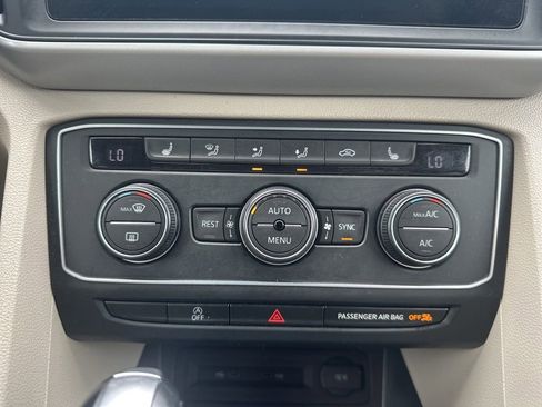 Used 2021 Volkswagen Atlas SE AWD/4WD image 23