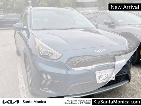 Used 2022 Kia Niro LXS w/ Digital Cluster Package FWD image 3