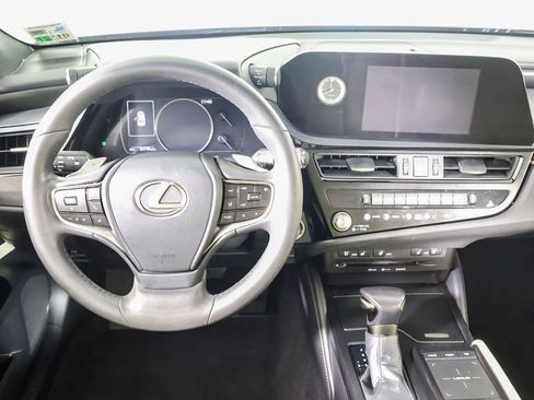 Used 2022 Lexus ES 350 w/ Premium Package image 8