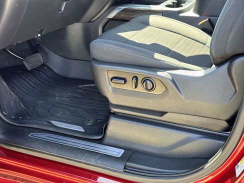 Used 2021 GMC Sierra 1500 Elevation w/ Preferred Package image 17