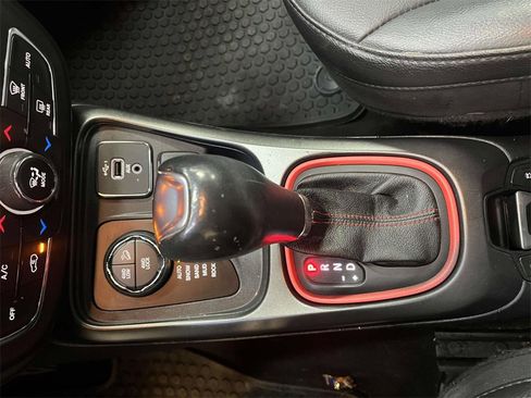 Used 2021 Jeep Compass Trailhawk image 19