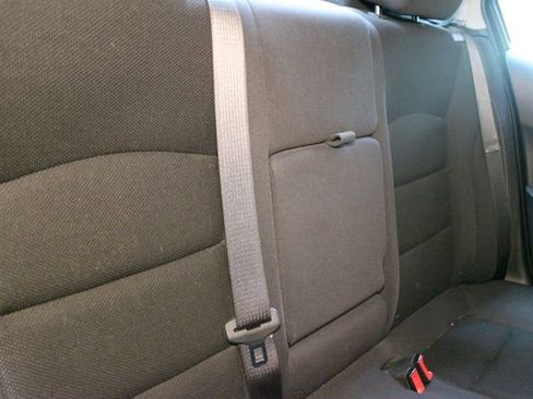 Used 2015 Chevrolet Cruze LT FWD image 13