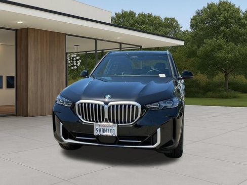 Used 2026 BMW X5 sDrive40i w/ Premium Package RWD image 3