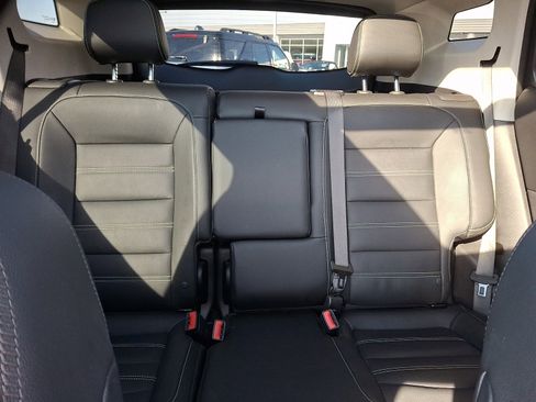 Used 2022 GMC Terrain Denali image 19