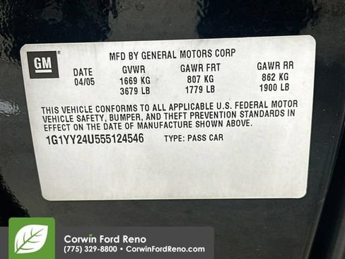 Used 2005 Chevrolet Corvette Coupe w/ Preferred Equipment Group RWD image 32