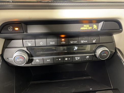 Used 2023 MAZDA CX-9 Signature image 25