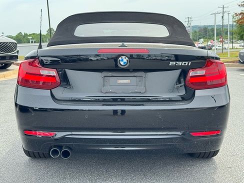 Used 2017 BMW 230i Convertible image 4