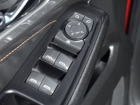 Used 2020 Chevrolet Traverse RS FWD image 17