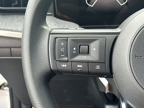 New 2026 Nissan Kicks SV image 24