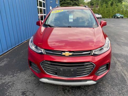 Used 2019 Chevrolet Trax LT FWD image 12