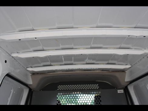 Used 2016 Nissan NV200 S FWD image 17