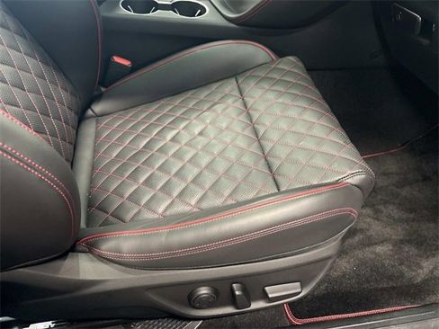 Used 2025 Genesis G70 3.3T Advanced w/ Sport Prestige Package image 29