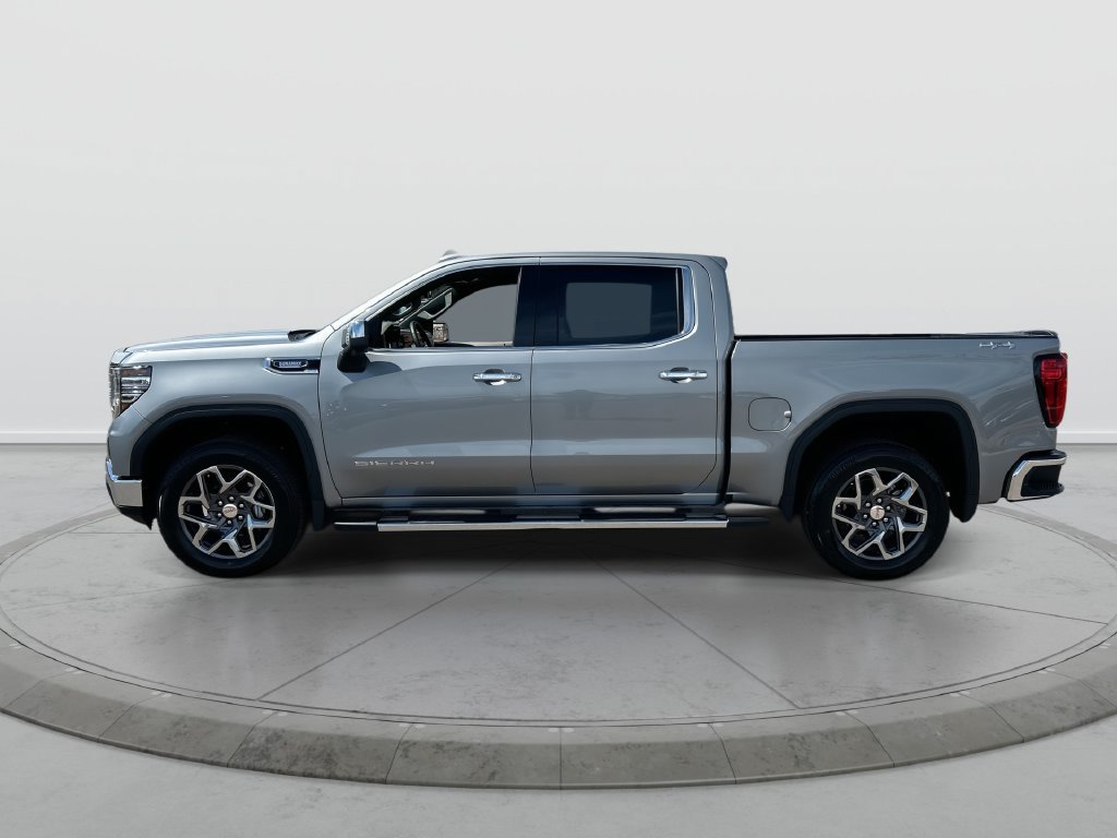 Used 2025 GMC Sierra 1500 SLT w/ SLT Premium Plus Package AWD/4WD image 5