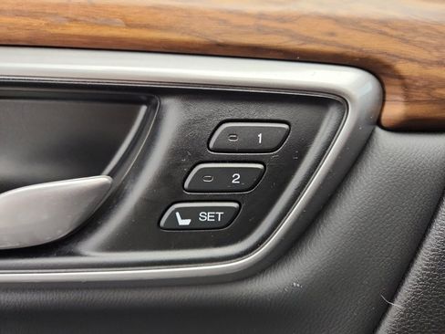 Used 2020 Honda CR-V EX-L image 9