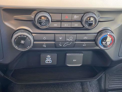 New 2026 Ford F250 XL w/ FX4 Off-Road Package AWD/4WD image 24