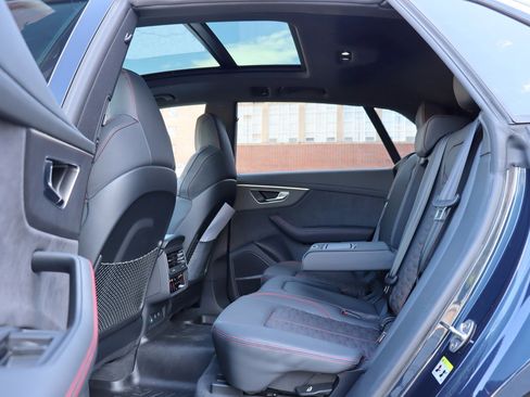 Used 2024 Audi RS Q8 AWD/4WD image 17