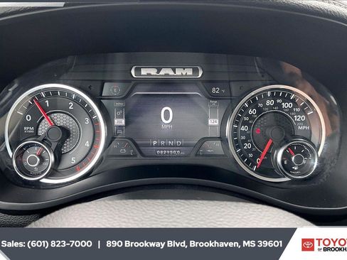 Used 2024 RAM 2500 Laramie AWD/4WD image 16