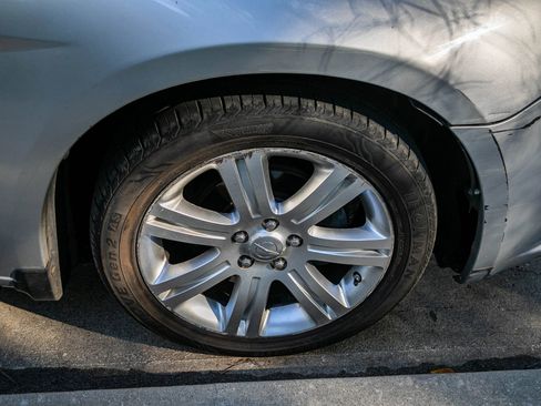 Used 2011 Chrysler 200 Touring w/ Cold Weather Group image 31