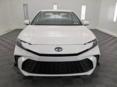 Used 2026 Toyota Camry SE w/ Convenience Package FWD image 20
