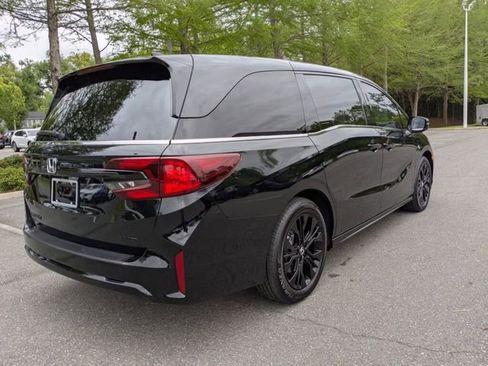 Certified 2026 Honda Odyssey Sport-L image 8