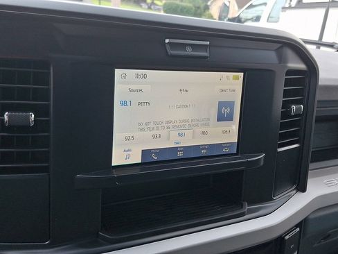 New 2026 Ford F550 4x4 Regular Cab Super Duty image 10