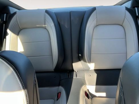 Used 2024 Ford Mustang GT Premium image 6