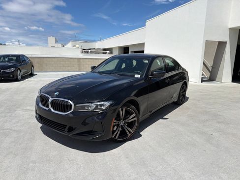 Certified 2023 BMW 330i Sedan w/ Premium Package RWD image 3