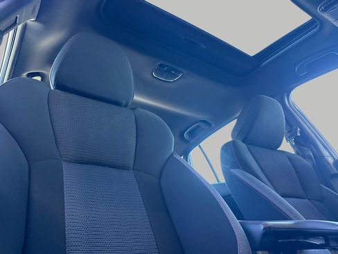 Used 2018 Subaru Impreza 2.0i Sport AWD/4WD image 16