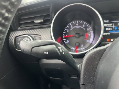 Used 2019 Ford Mustang Coupe RWD image 20