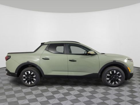 New 2025 Hyundai Santa Cruz SEL image 2